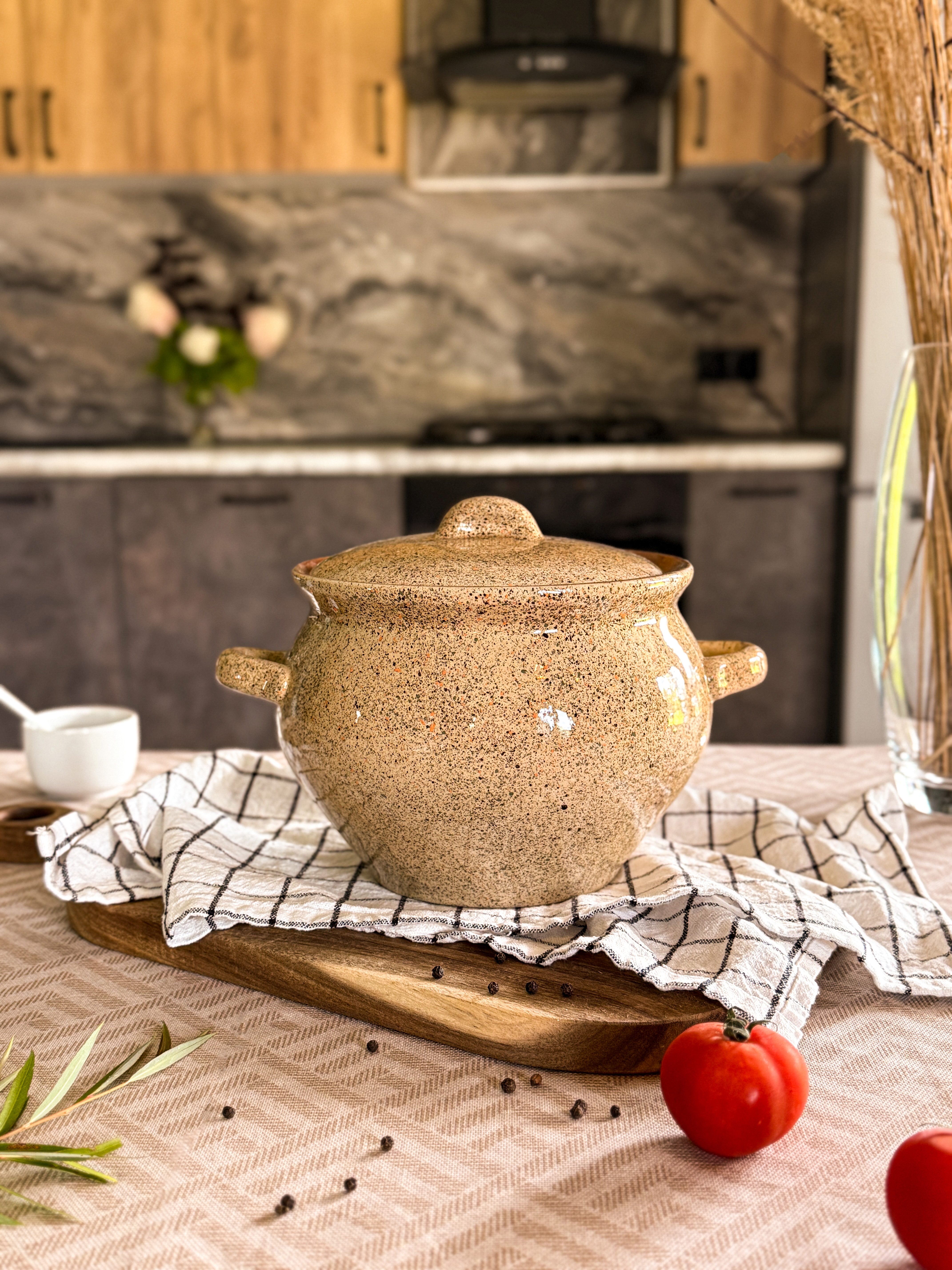 Горшочек с ручками (2л) салют